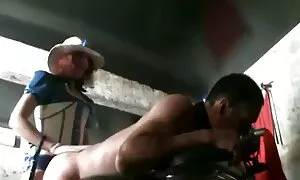 strapon kanubaga bɛ  ...